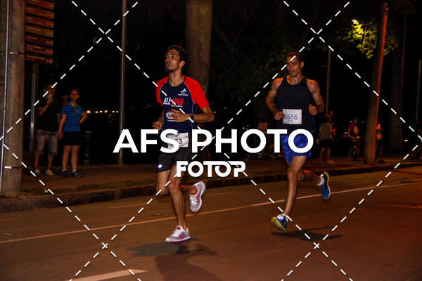 Compre as suas fotos do eventoNeon Night Run 2019 - Belo Horizonte no Fotop