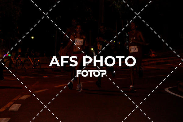 Compre as suas fotos do eventoNeon Night Run 2019 - Belo Horizonte no Fotop