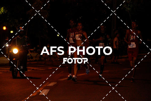 Compre as suas fotos do eventoNeon Night Run 2019 - Belo Horizonte no Fotop
