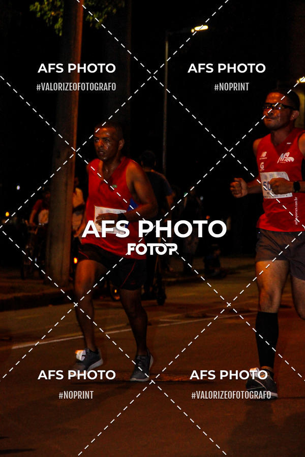 Compre as suas fotos do eventoNeon Night Run 2019 - Belo Horizonte no Fotop
