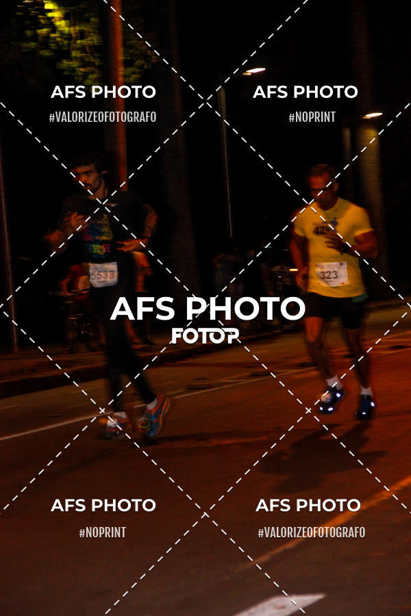 Acquista le foto dell'eventoNeon Night Run 2019 - Belo Horizonte in Fotop