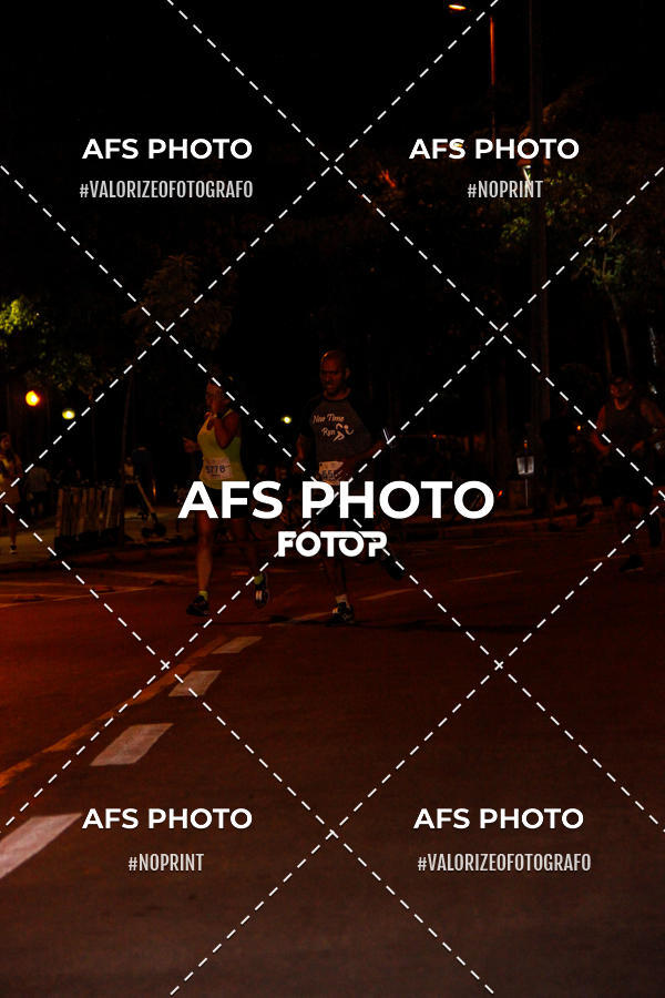 Acquista le foto dell'eventoNeon Night Run 2019 - Belo Horizonte in Fotop