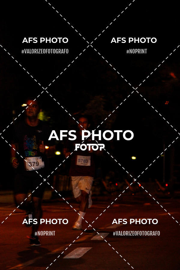 Acquista le foto dell'eventoNeon Night Run 2019 - Belo Horizonte in Fotop