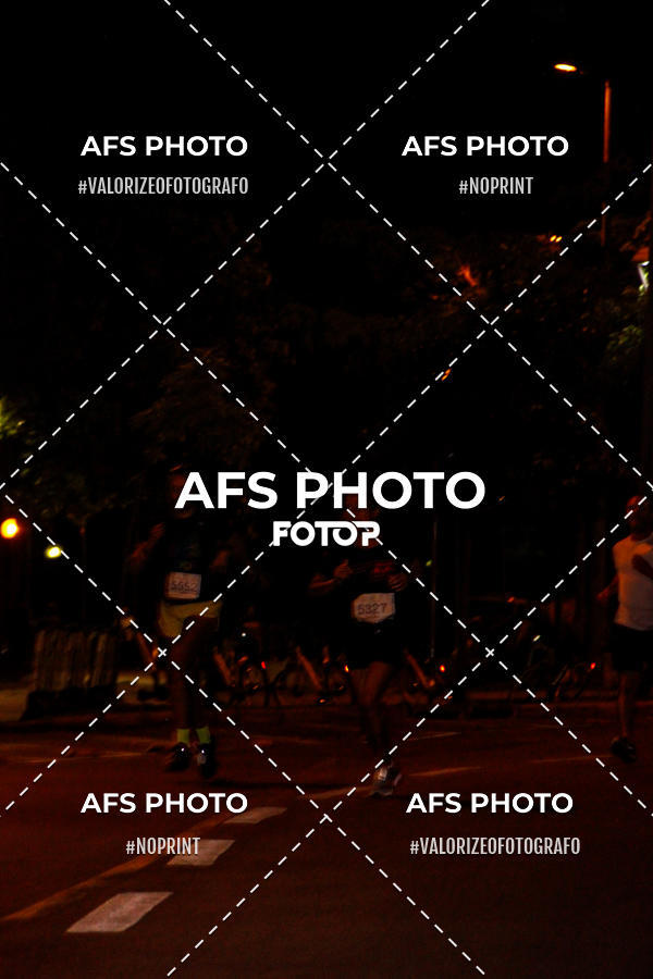 Acquista le foto dell'eventoNeon Night Run 2019 - Belo Horizonte in Fotop