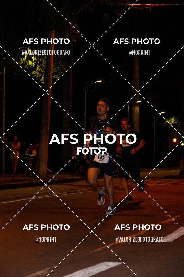 Acquista le foto dell'eventoNeon Night Run 2019 - Belo Horizonte in Fotop