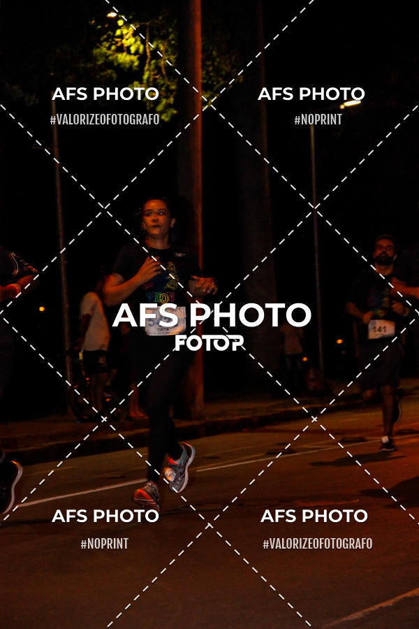 Buy your photos of the eventNeon Night Run 2019 - Belo Horizonte on Fotop