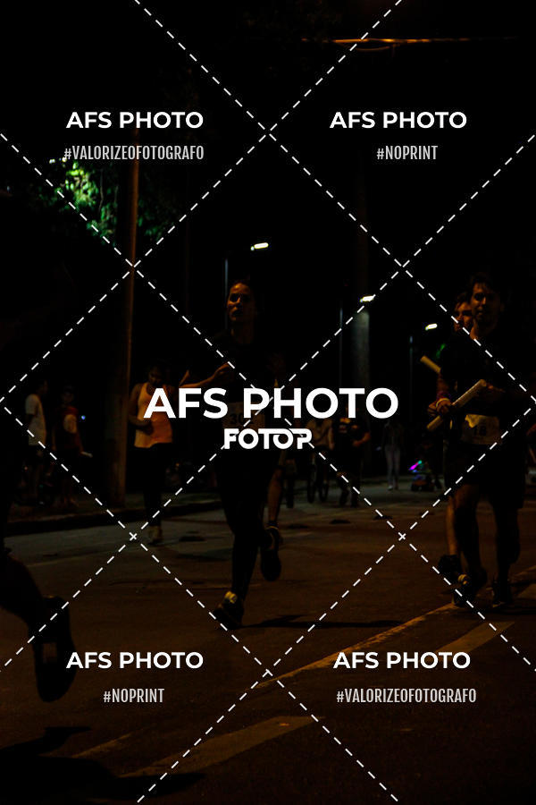 Compra tus fotos del eventoNeon Night Run 2019 - Belo Horizonte En Fotop