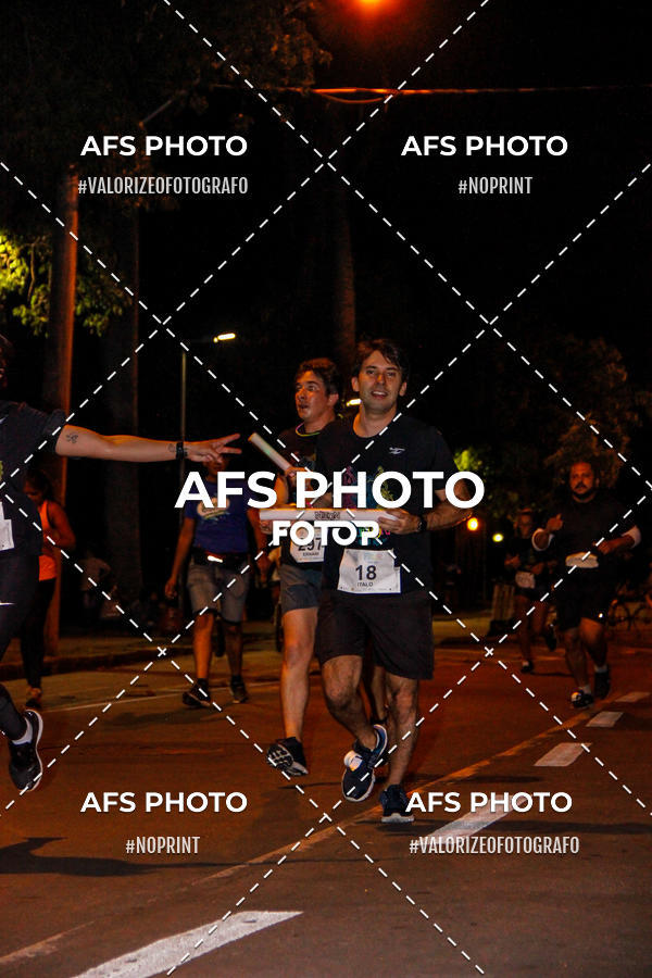 Compra tus fotos del eventoNeon Night Run 2019 - Belo Horizonte En Fotop