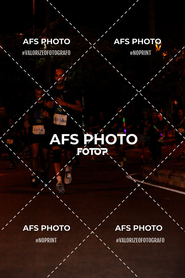 Acquista le foto dell'eventoNeon Night Run 2019 - Belo Horizonte in Fotop