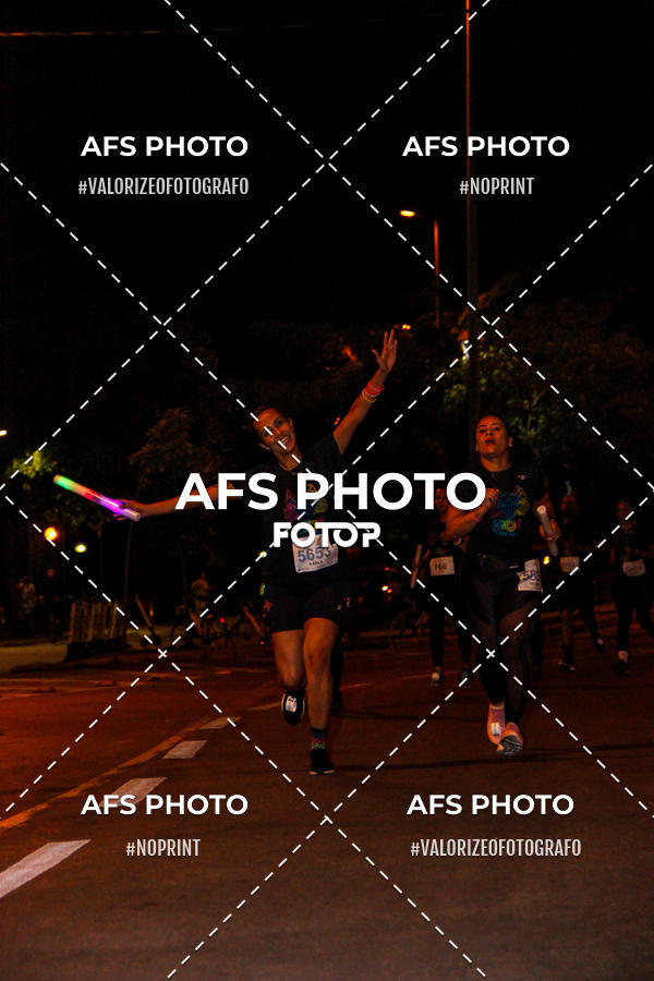 Acquista le foto dell'eventoNeon Night Run 2019 - Belo Horizonte in Fotop