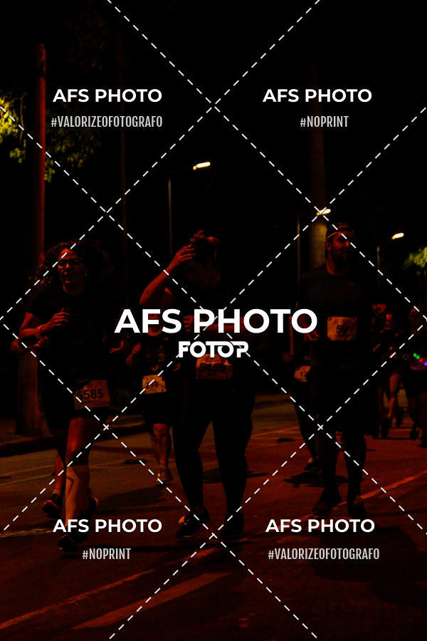 Compra tus fotos del eventoNeon Night Run 2019 - Belo Horizonte En Fotop