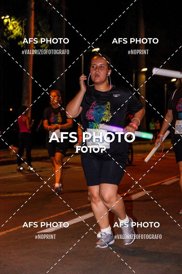 Compre as suas fotos do eventoNeon Night Run 2019 - Belo Horizonte no Fotop