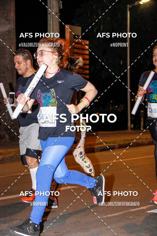 Compre as suas fotos do eventoNeon Night Run 2019 - Belo Horizonte no Fotop