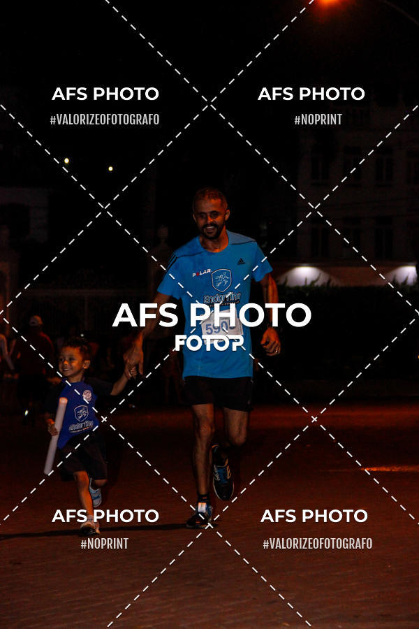 Achetez vos photos de l'vnementNeon Night Run 2019 - Belo Horizonte sur Fotop