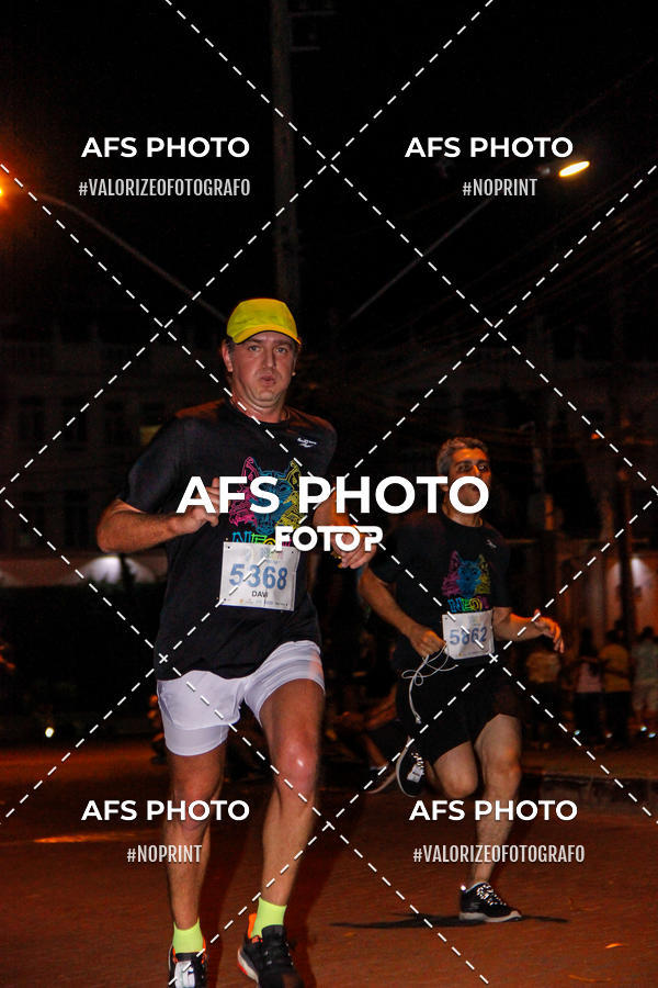 Compre as suas fotos do eventoNeon Night Run 2019 - Belo Horizonte no Fotop