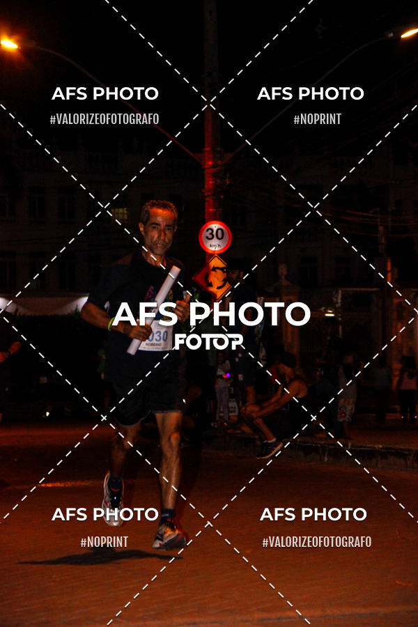Compre as suas fotos do eventoNeon Night Run 2019 - Belo Horizonte no Fotop