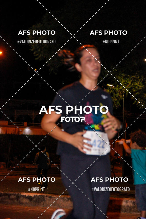 Buy your photos of the eventNeon Night Run 2019 - Belo Horizonte on Fotop