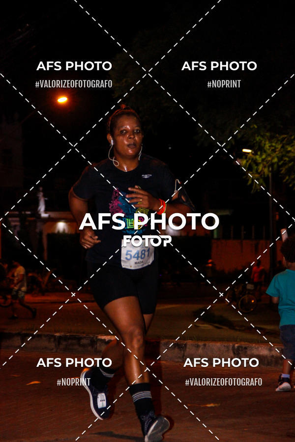 Buy your photos of the eventNeon Night Run 2019 - Belo Horizonte on Fotop