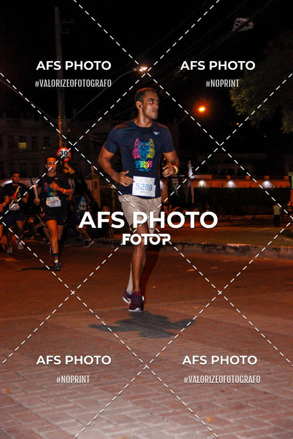 Buy your photos of the eventNeon Night Run 2019 - Belo Horizonte on Fotop