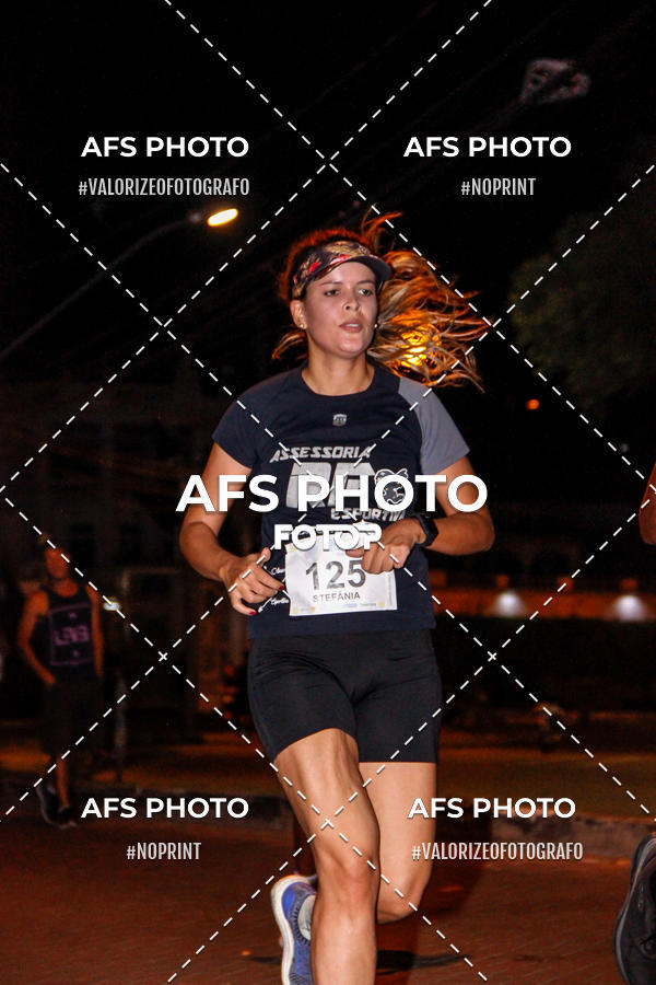 Buy your photos of the eventNeon Night Run 2019 - Belo Horizonte on Fotop