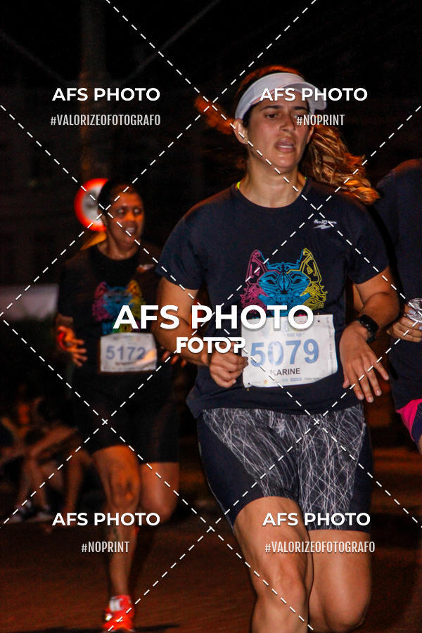 Buy your photos of the eventNeon Night Run 2019 - Belo Horizonte on Fotop