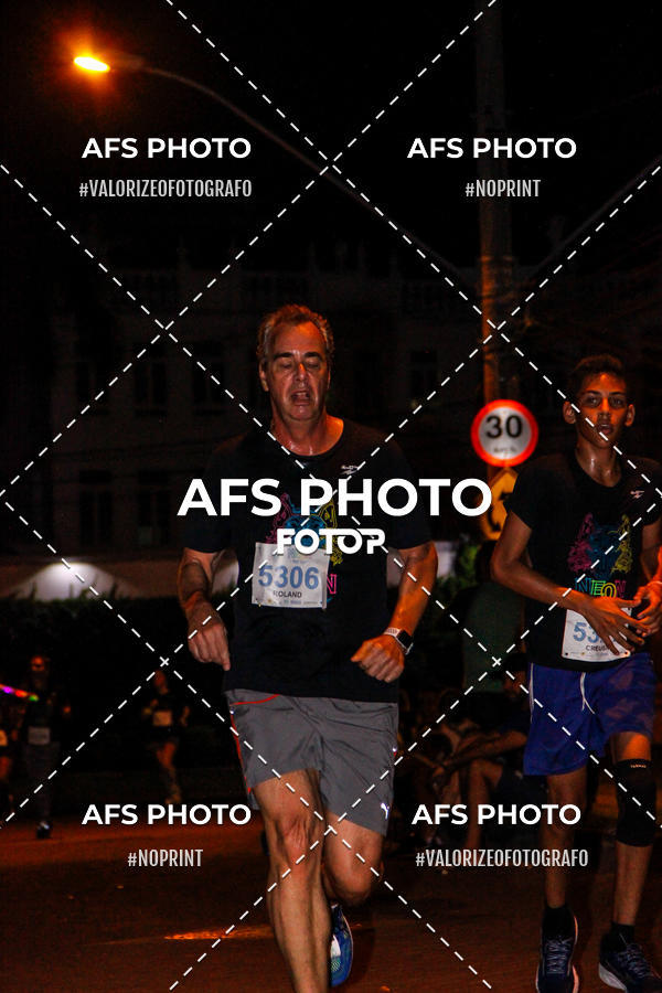 Acquista le foto dell'eventoNeon Night Run 2019 - Belo Horizonte in Fotop
