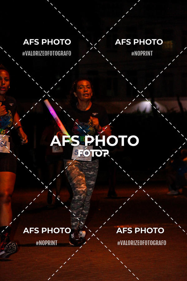 Acquista le foto dell'eventoNeon Night Run 2019 - Belo Horizonte in Fotop