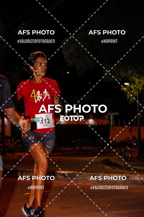 Acquista le foto dell'eventoNeon Night Run 2019 - Belo Horizonte in Fotop