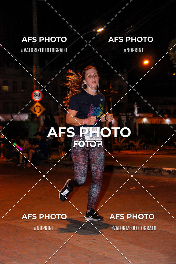 Acquista le foto dell'eventoNeon Night Run 2019 - Belo Horizonte in Fotop