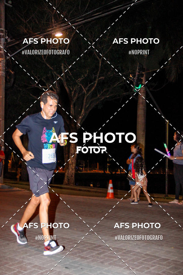 Acquista le foto dell'eventoNeon Night Run 2019 - Belo Horizonte in Fotop
