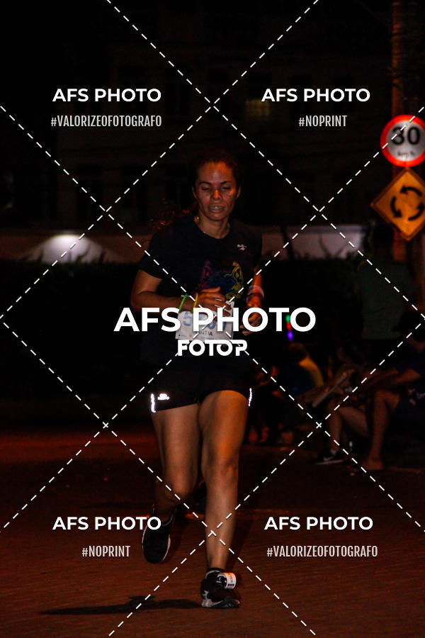 Acquista le foto dell'eventoNeon Night Run 2019 - Belo Horizonte in Fotop