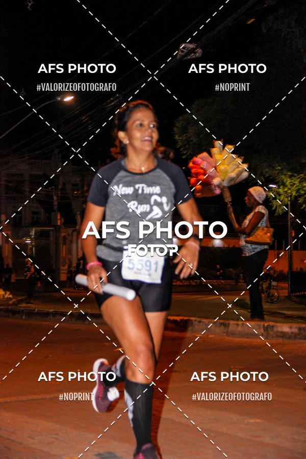 Achetez vos photos de l'vnementNeon Night Run 2019 - Belo Horizonte sur Fotop