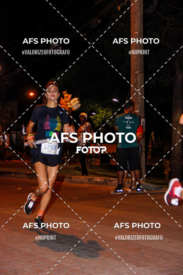 Compra tus fotos del eventoNeon Night Run 2019 - Belo Horizonte En Fotop