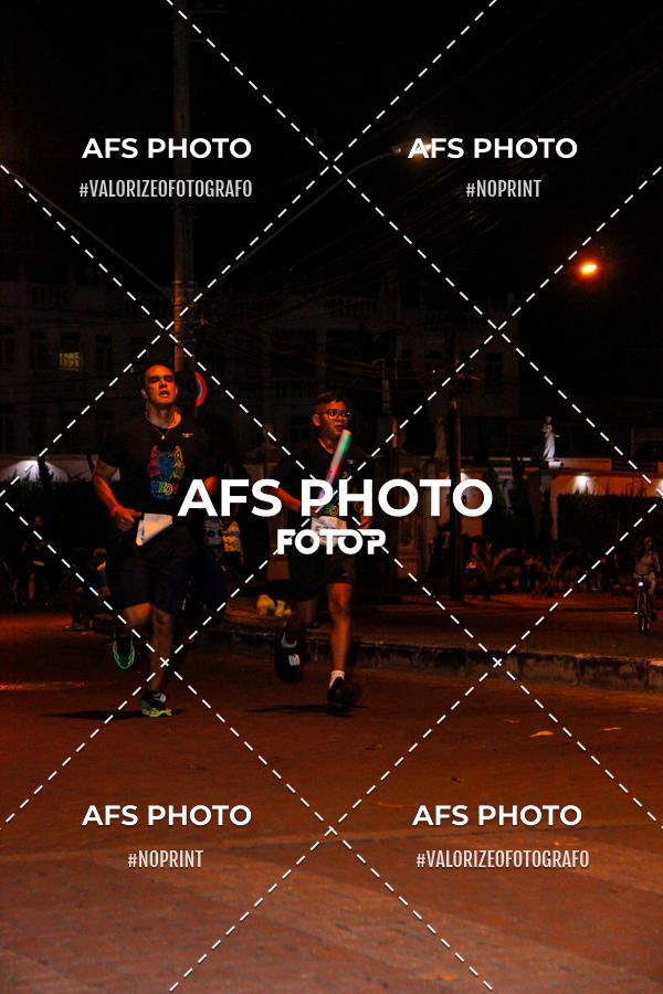 Compra tus fotos del eventoNeon Night Run 2019 - Belo Horizonte En Fotop