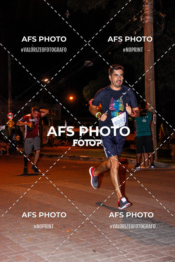 Compra tus fotos del eventoNeon Night Run 2019 - Belo Horizonte En Fotop
