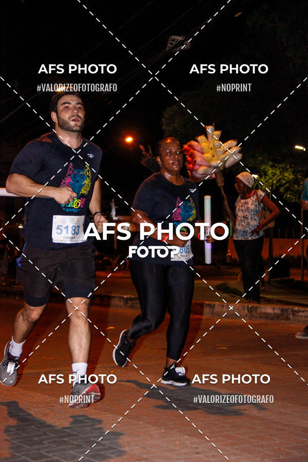 Buy your photos of the eventNeon Night Run 2019 - Belo Horizonte on Fotop