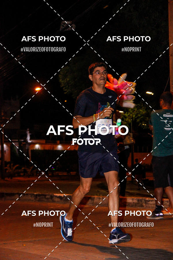 Buy your photos of the eventNeon Night Run 2019 - Belo Horizonte on Fotop