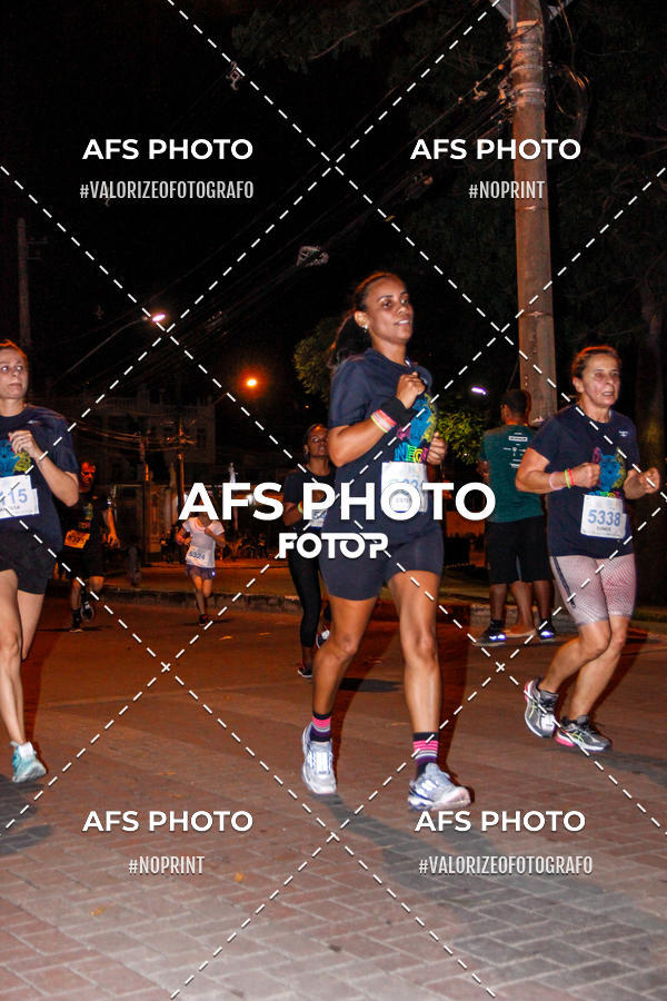 Buy your photos of the eventNeon Night Run 2019 - Belo Horizonte on Fotop