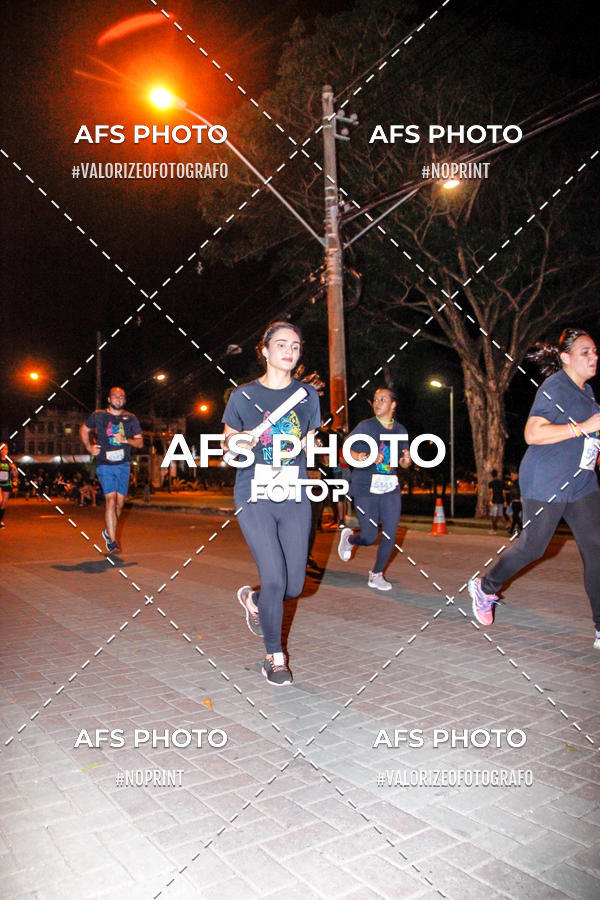 Buy your photos of the eventNeon Night Run 2019 - Belo Horizonte on Fotop