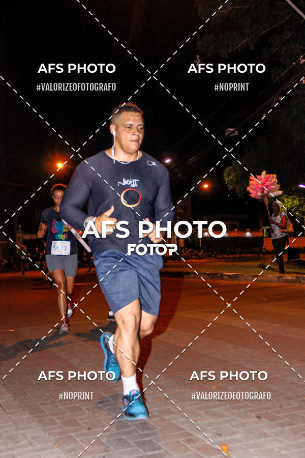Buy your photos of the eventNeon Night Run 2019 - Belo Horizonte on Fotop
