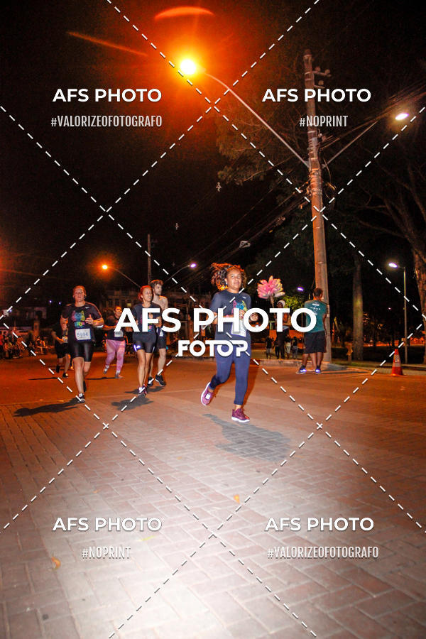 Buy your photos of the eventNeon Night Run 2019 - Belo Horizonte on Fotop