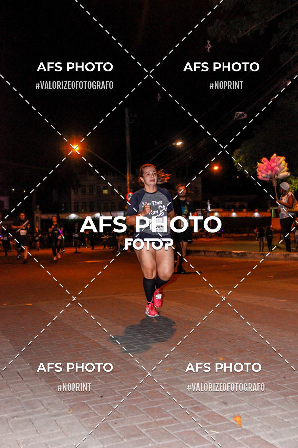 Buy your photos of the eventNeon Night Run 2019 - Belo Horizonte on Fotop