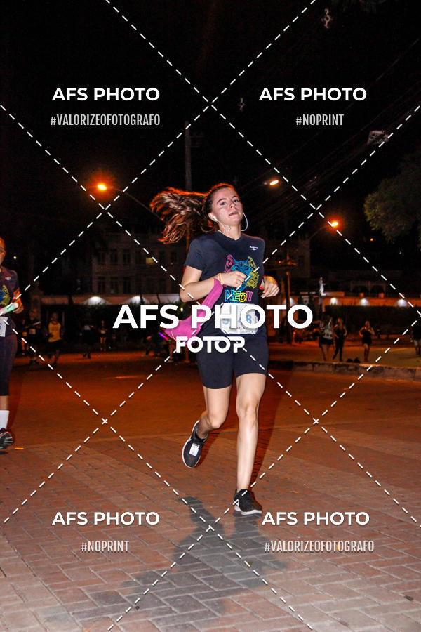 Buy your photos of the eventNeon Night Run 2019 - Belo Horizonte on Fotop