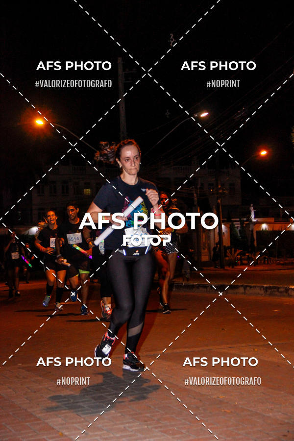 Buy your photos of the eventNeon Night Run 2019 - Belo Horizonte on Fotop