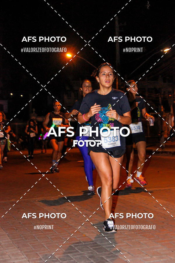 Buy your photos of the eventNeon Night Run 2019 - Belo Horizonte on Fotop