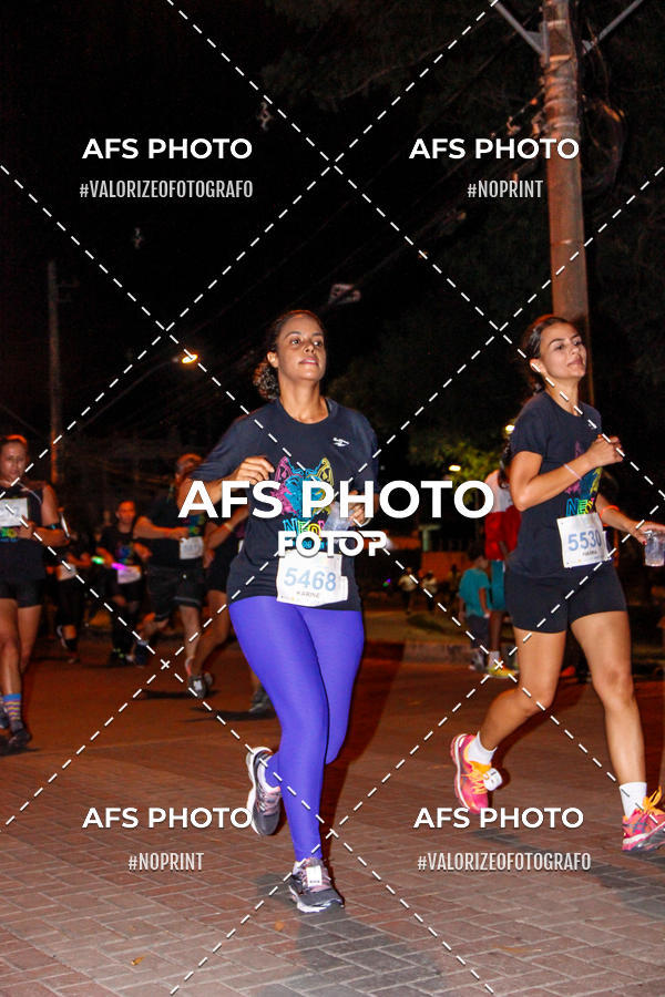 Buy your photos of the eventNeon Night Run 2019 - Belo Horizonte on Fotop