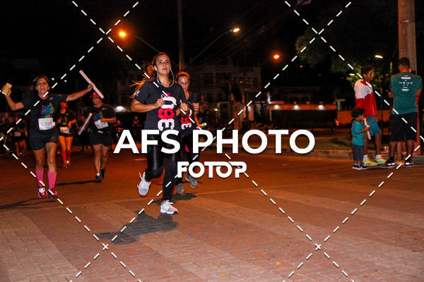Buy your photos of the eventNeon Night Run 2019 - Belo Horizonte on Fotop