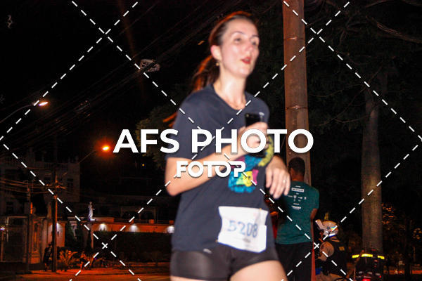 Buy your photos of the eventNeon Night Run 2019 - Belo Horizonte on Fotop