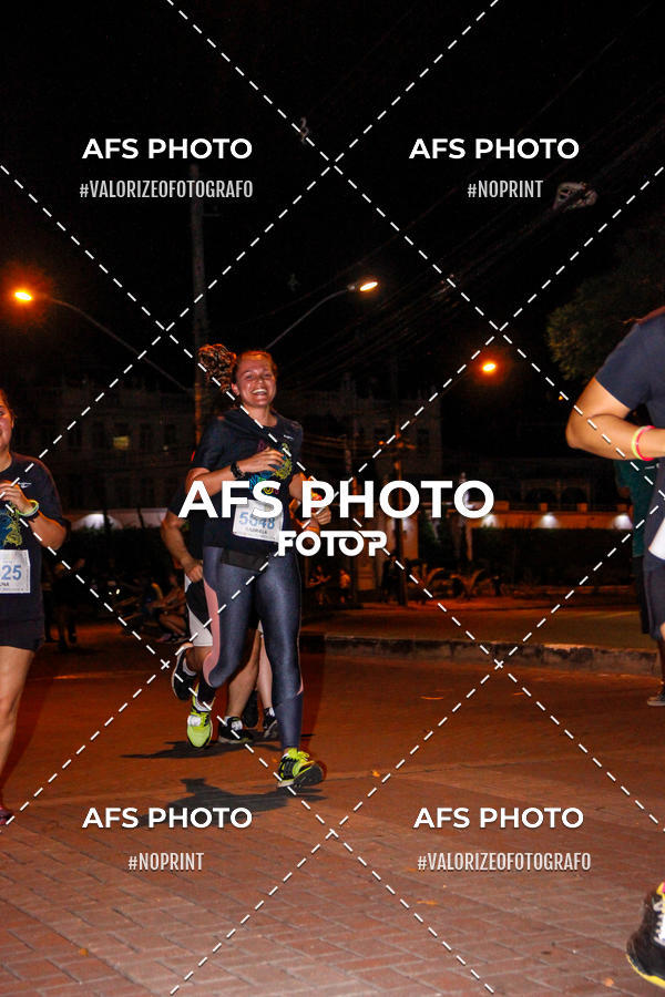 Compra tus fotos del eventoNeon Night Run 2019 - Belo Horizonte En Fotop