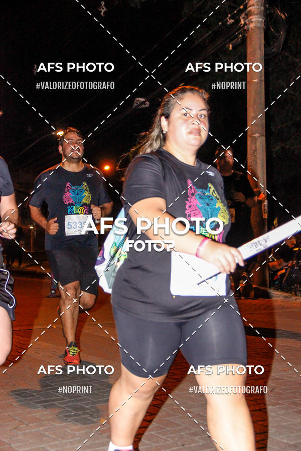 Compra tus fotos del eventoNeon Night Run 2019 - Belo Horizonte En Fotop
